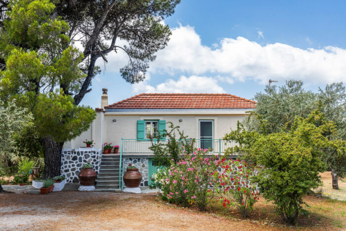 Anemoperasma House