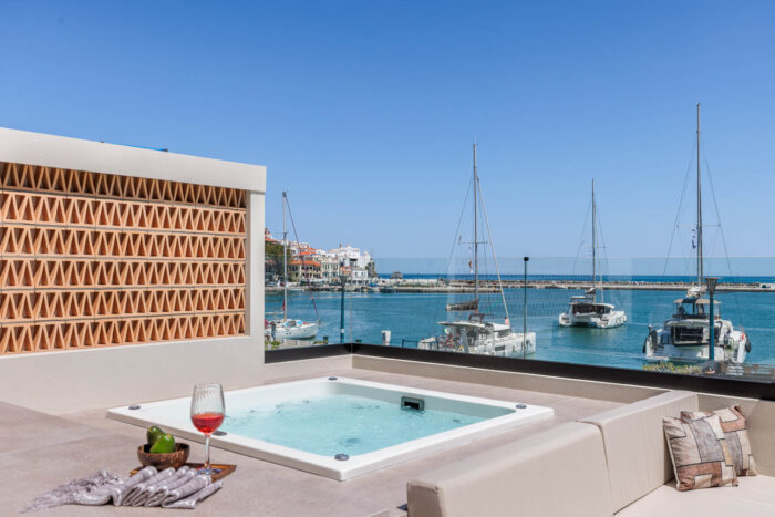 Cavo Mare | 2-Bedroom Suite with Hot Tub