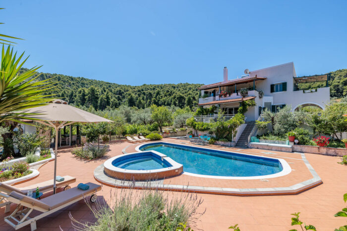 Nature Grand Estate